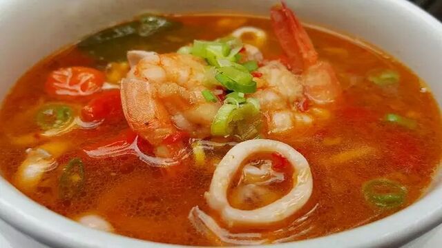 Resep Sup Tom Yum Thailand yang Segar dan Pedas